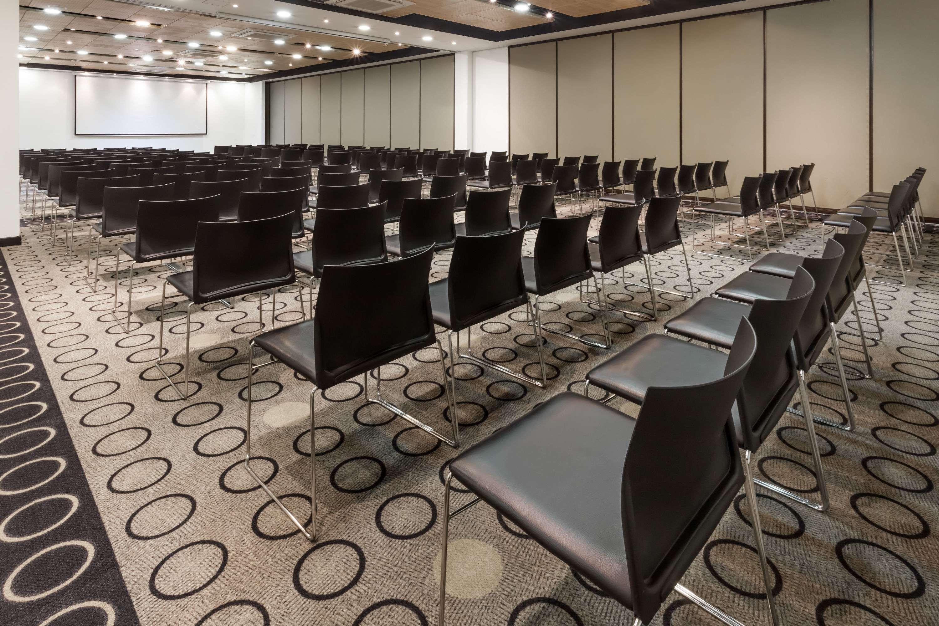 Wyndham Bogota Hotel Exterior photo Meeting room