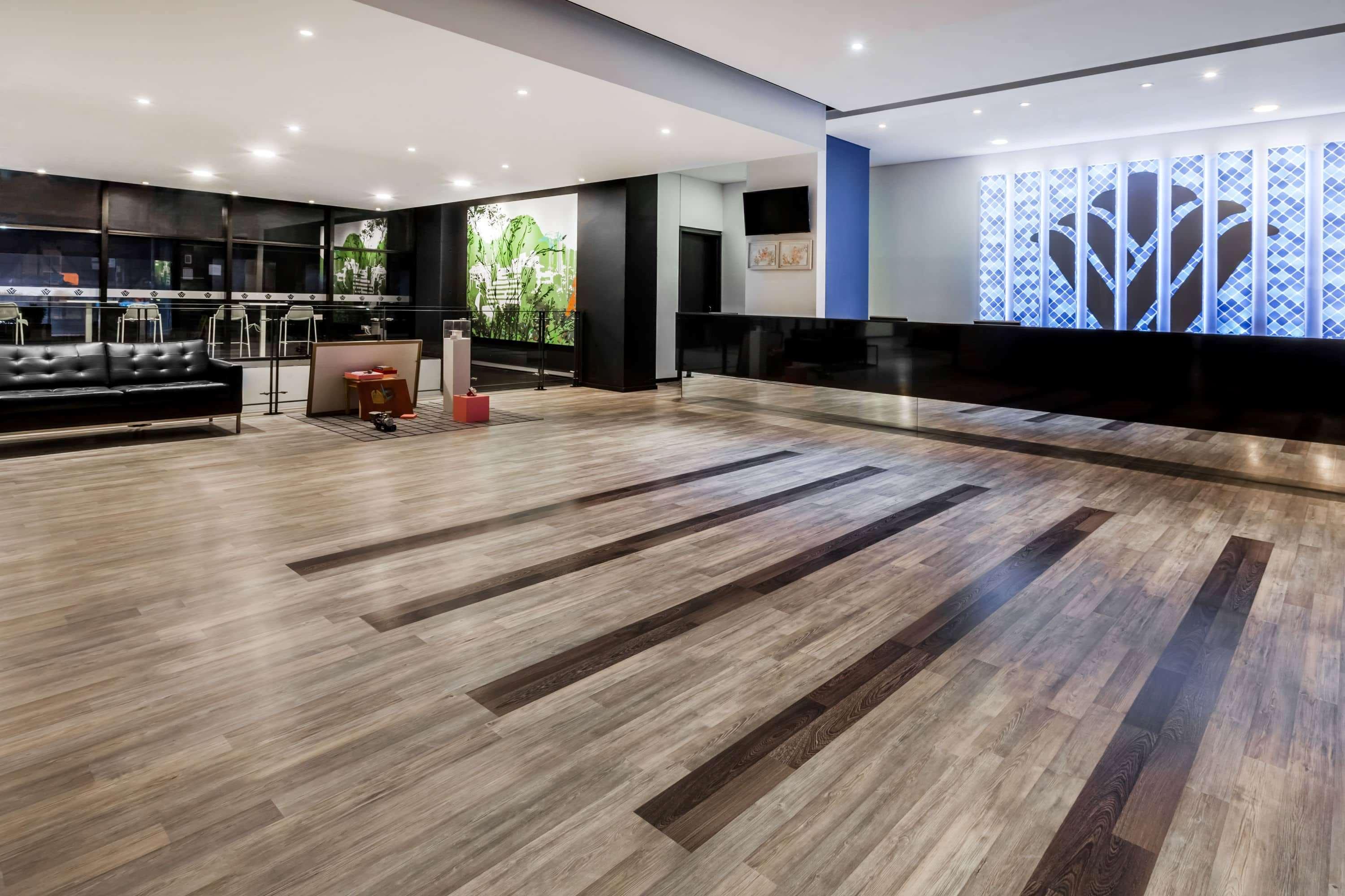 Wyndham Bogota Hotel Exterior photo Lobby