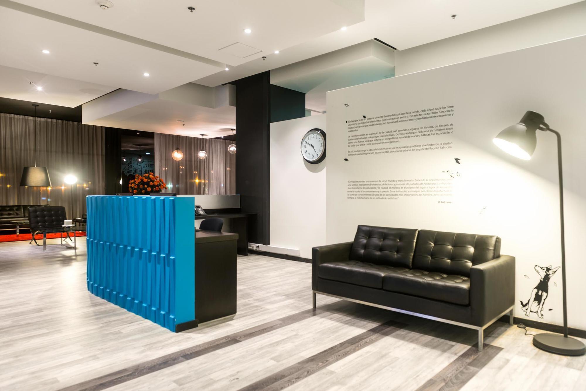 Wyndham Bogota Hotel Exterior photo Laminate flooring